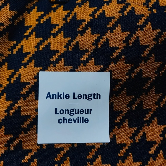 NWT Old Navy ankle length pixie pants patterned - Picture 3 of 4